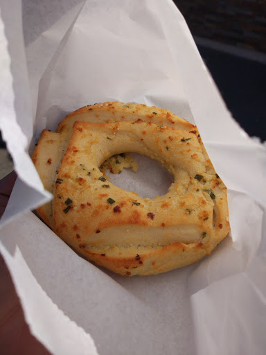 Donut Shop «Yum Yum Donuts», reviews and photos, 320 17th St, Santa Ana, CA 92706, USA