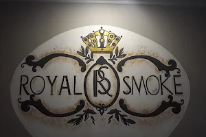 Кальянная Royal Smoke (вход с торца) image