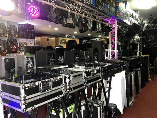 DJ Custom Audio image