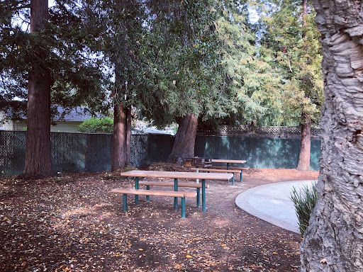 Park «Laureola Park», reviews and photos, 503 Old County Rd, San Carlos, CA 94070, USA