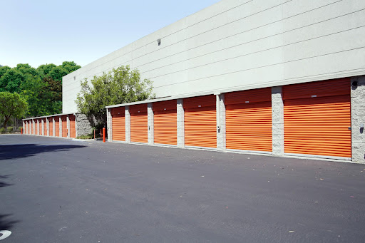 Self-Storage Facility «Public Storage», reviews and photos, 6211 Corte Del Abeto, Carlsbad, CA 92011, USA