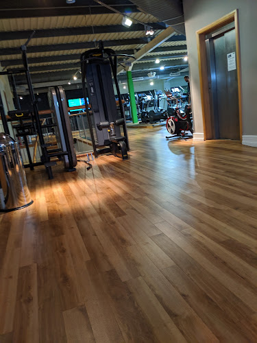 Reviews of Nuffield Health Plymouth Fitness & Wellbeing Gym in Plymouth - Gym