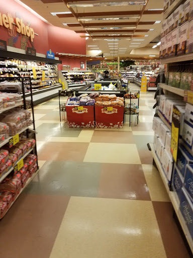 Grocery Store «Hannaford Supermarket», reviews and photos, 175 Broad St, Glens Falls, NY 12801, USA