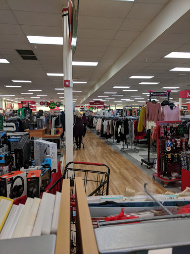 Department Store «T.J. Maxx», reviews and photos, 4121 Towne Center Dr, Louisville, KY 40241, USA
