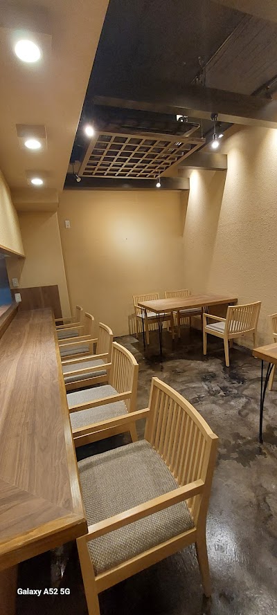 居酒屋 湾ONE碗 (わんわんわん)
