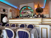 Atmosphère du Restaurant indien GITANJALI HÉRITAGE à Sèvres - n°12