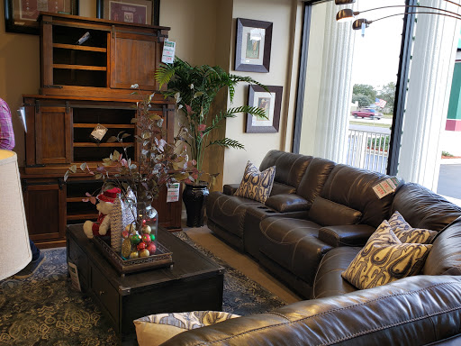 Furniture Store «Turner Furniture», reviews and photos, 2900 US-27, Avon Park, FL 33825, USA
