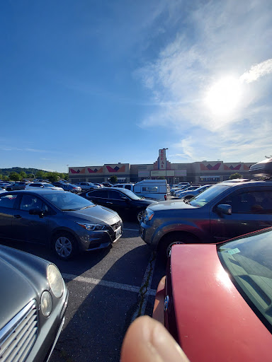 Movie Theater «Regal Cinemas Harrisonburg 14», reviews and photos, 381 University Blvd, Harrisonburg, VA 22801, USA