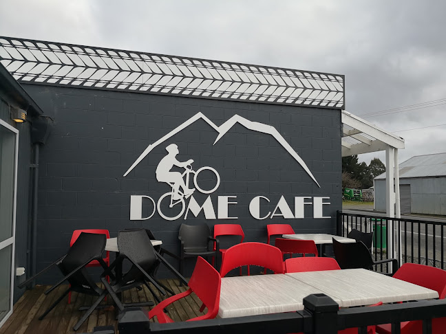 Dome Cafe & Bar - Restaurant