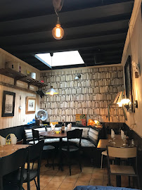 Atmosphère du Restaurant français Un Air de Famille à Paris - n°17