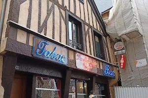 Le Marais Café image