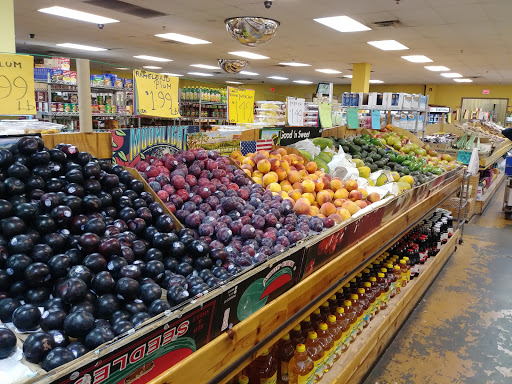 Grocery Store «Green Farmers Market», reviews and photos, 101 Plaza Center, Secaucus, NJ 07094, USA