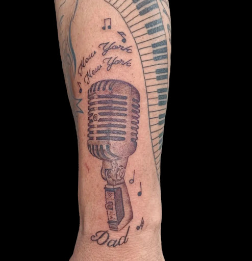 Explore abdomen tattoo ideas, creative tattoo ideas in Bogota, available at Lolas Tattoo Shop