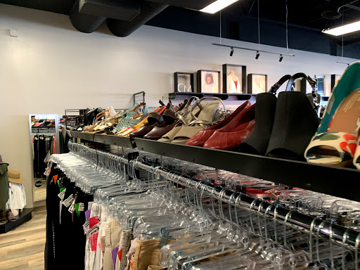 Used Clothing Store «Clothes Mentor», reviews and photos, 2551 45th St S # 113, Fargo, ND 58104, USA