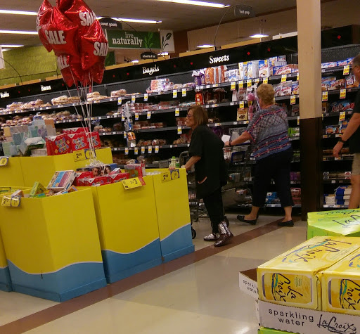 Grocery Store «Kroger», reviews and photos, 3975 Powell Rd, Powell, OH 43065, USA