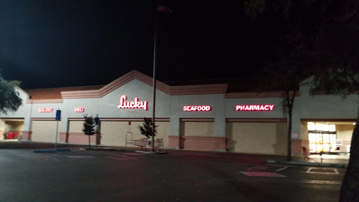 Supermarket «Lucky», reviews and photos, 2175 Grant Rd, Los Altos, CA 94024, USA