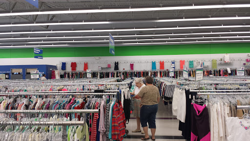 Shopping Mall «Shillington Shopping Center», reviews and photos, 502 E Lancaster Ave, Reading, PA 19607, USA