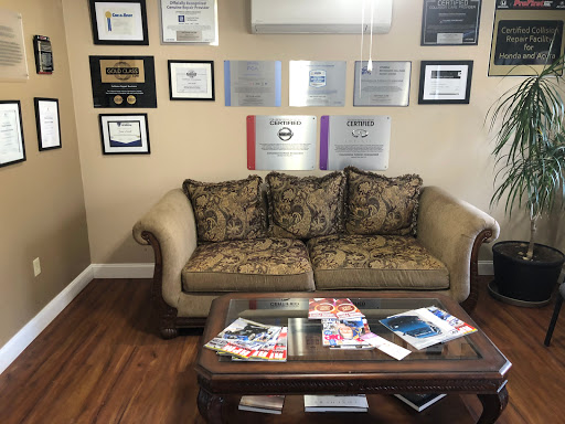 Auto Body Shop «Convenience Collision Inc.», reviews and photos, 251 Erdman Ave, Bangor, PA 18013, USA