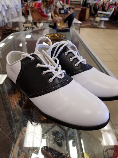 Thrift Store «Salvation Army Family Store and Donation Center», reviews and photos