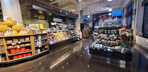 Grocery Store «Lunds & Byerlys Downtown Minneapolis», reviews and photos, 1201 Hennepin Ave, Minneapolis, MN 55403, USA