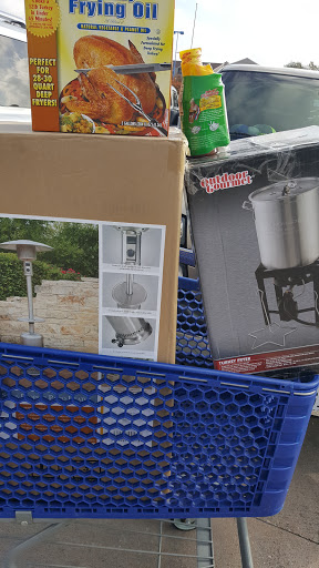 Sporting Goods Store «Academy Sports + Outdoors», reviews and photos, 1351 S Interstate Hwy 35, Round Rock, TX 78664, USA