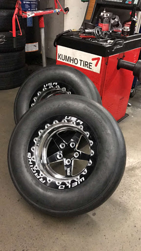 El Guero Tires