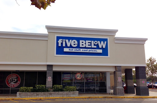 Variety Store «Five Below», reviews and photos, 15003 N Dale Mabry Hwy, Tampa, FL 33618, USA