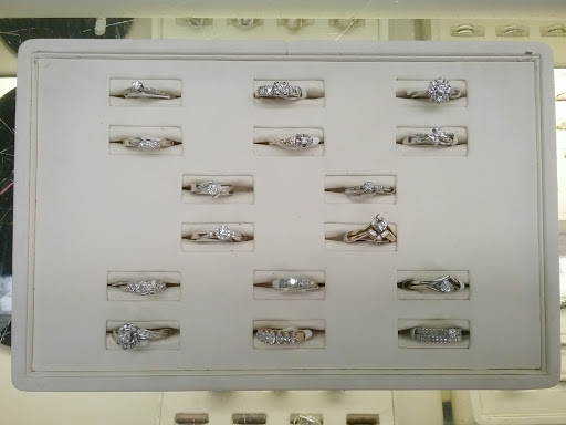 Pawn Shop «Gold Exchange», reviews and photos, 815 S Glenstone Ave, Springfield, MO 65802, USA