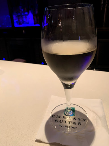 Hotel «Embassy Suites by Hilton Palm Beach Gardens PGA Boulevard», reviews and photos, 4350 PGA Boulevard, Palm Beach Gardens, FL 33410, USA