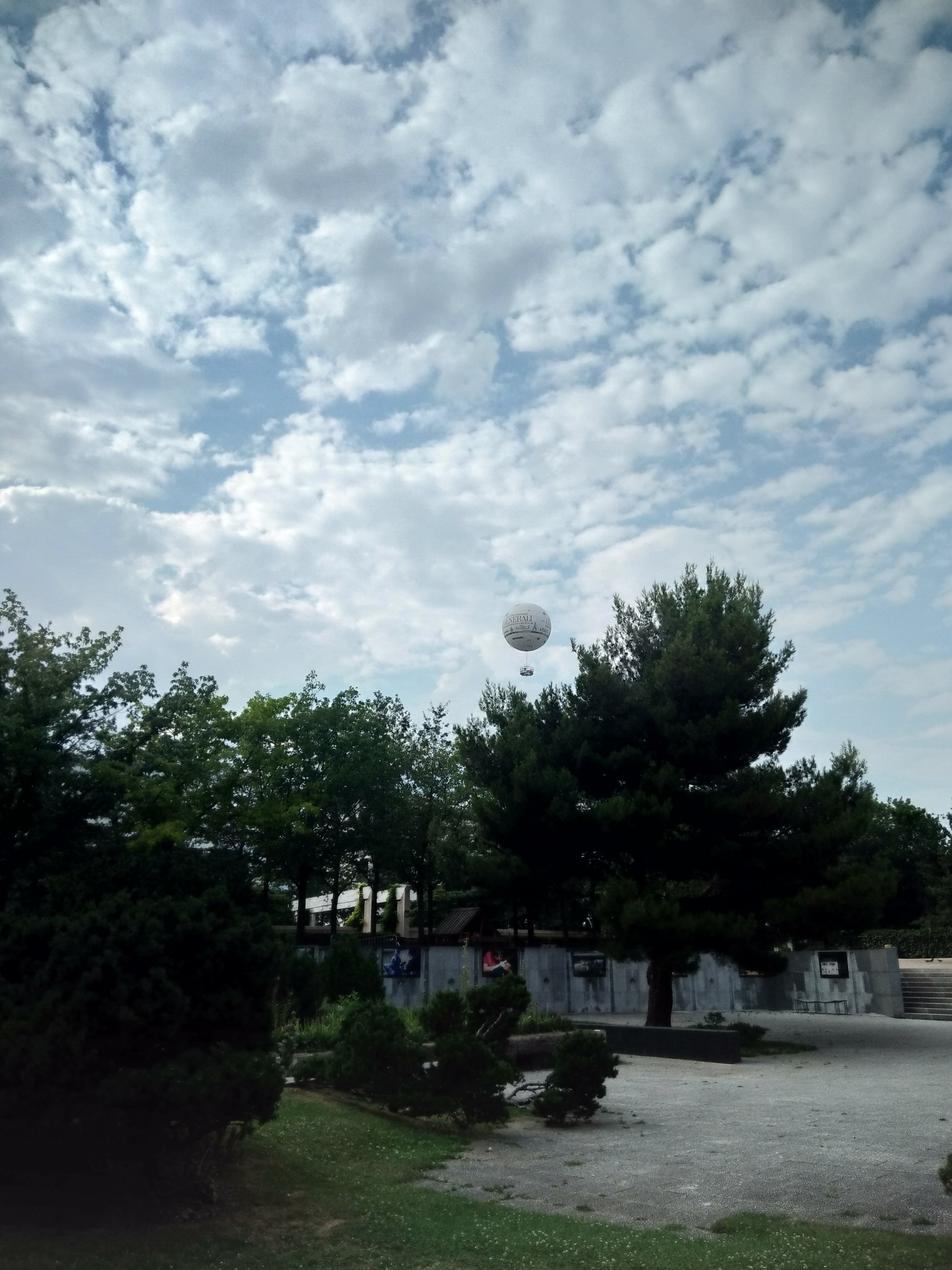 Photo n° 4 de l'avis de DESTINY.N fait le 10/11/2017 à 08:33