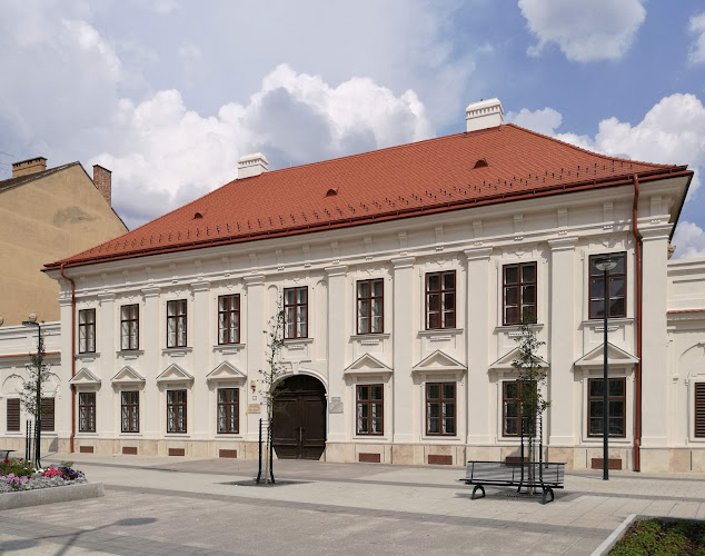 Szombathely, Mindszenty József tér, 9700 Magyarország