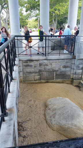 Insurance Company «Plymouth Rock Assurance», reviews and photos