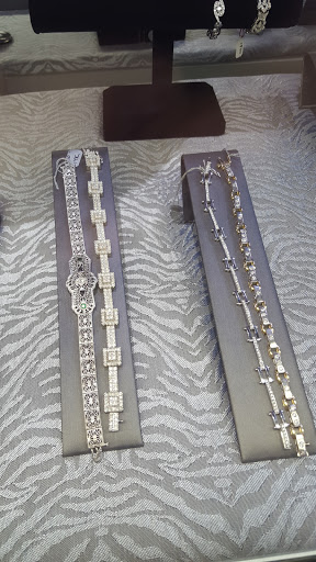 Coin Dealer «Muller Rare Coins & Fine Jewelry», reviews and photos, 1 N 4th St, Hamburg, PA 19526, USA