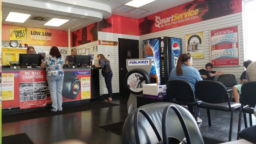 Tire Shop «Tires Plus», reviews and photos, 14411 Biscayne Blvd, North Miami Beach, FL 33181, USA