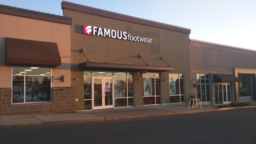 Famous Footwear, 10412 156th St E, Puyallup, WA 98374, USA, 