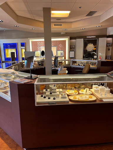 Jewelry Store «Diamond Dream Jewelry & Apparel», reviews and photos, 12 Mine Brook Rd, Bernardsville, NJ 07924, USA