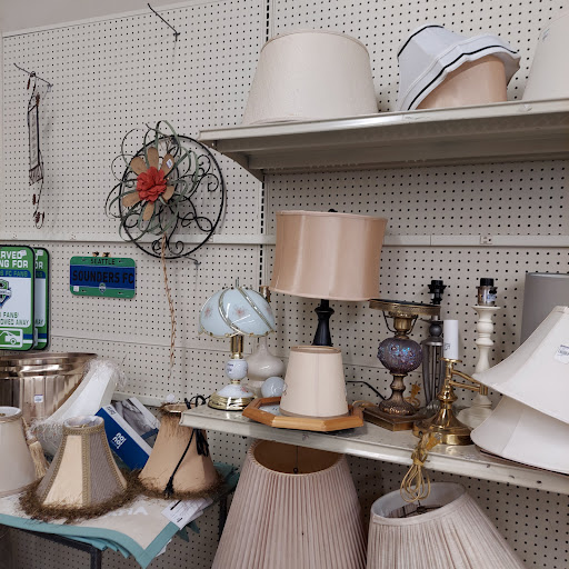 Thrift Store «Lakewood Goodwill», reviews and photos, 6002 Mt Tacoma Dr SW, Tacoma, WA 98499, USA