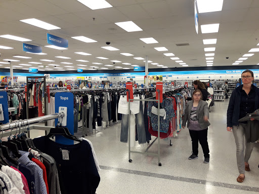 Clothing Store «Ross Dress for Less», reviews and photos, 194 Donahue St, Sausalito, CA 94965, USA