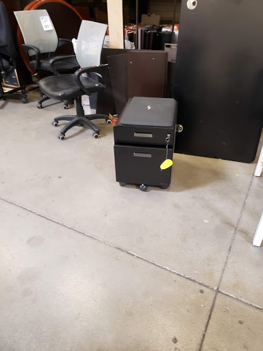 Office Furniture Store «Arizona Office Liquidators & Designs», reviews and photos, 3920 E Broadway Rd, Phoenix, AZ 85040, USA