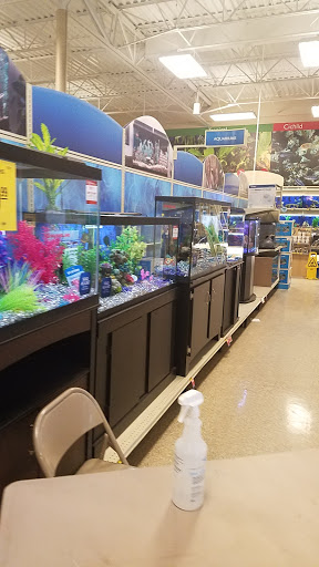 Pet Supply Store «PetSmart», reviews and photos, 8210 Macedonia Commons Blvd #10, Macedonia, OH 44056, USA