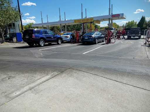 Four Seasons Car Wash en Aurora