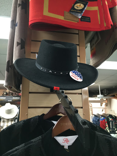 Western Apparel Store «Country General Store», reviews and photos, 6279 Van Nuys Blvd, Van Nuys, CA 91401, USA
