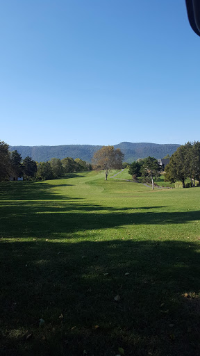 Golf Course «Caverns Country Club Resort», reviews and photos, 910 T.C. Northcott Blvd, Luray, VA 22835, USA