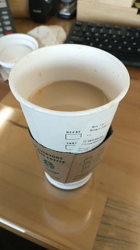 Coffee Shop «Starbucks», reviews and photos, 1897 S Wadsworth Blvd, Lakewood, CO 80232, USA