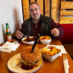 Photo n°2 de l'avis de Ralf.u fait le 16/11/2023 à 14:46 sur le  Sperzel’s Wurscht & Burger à Gelnhausen