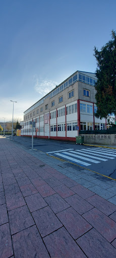 Colegio Sagrado Corazón Do Deza en Lalín