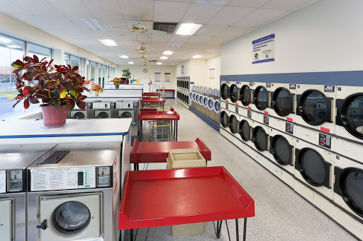 Dry Cleaner «Classic Drycleaners and Laundromats», reviews and photos, 5028 Simpson Ferry Rd, Mechanicsburg, PA 17050, USA