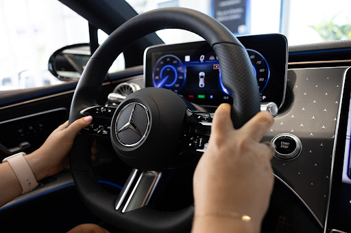 Mercedes Benz Dealer «Mercedes-Benz of Fort Myers», reviews and photos, 15461 S Tamiami Trail, Fort Myers, FL 33908, USA