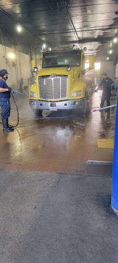 Blue Beacon Truck Wash of Baytown and  TX en Baytown