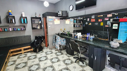 Logo da empresa - Russo Barbearia